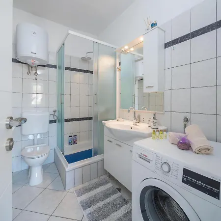 Apartment Luxury Rooftop With Terrace And Jacuzzi Split