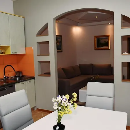 Apartment Maslic