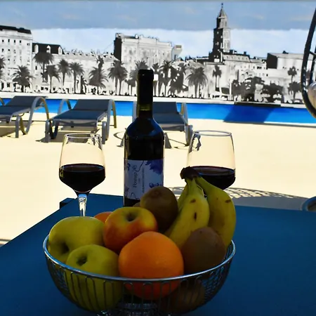 Luxury Rooftop With Terrace And Jacuzzi 아파트 스플리트